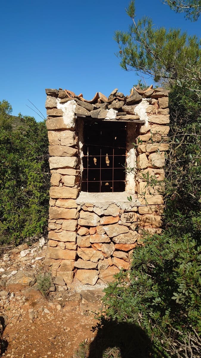 3 bedroom Finca/Country House for sale in Benissa - € 180,000 (Ref: 4159360)