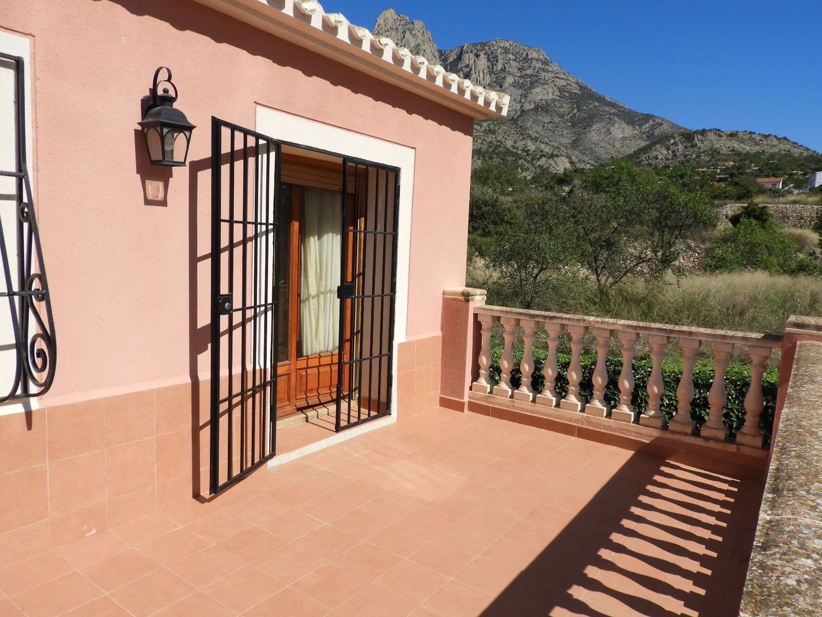 4 soverom Villa til salgs i Finestrat med svømmebasseng garasje - € 475 000 (Ref: 4841554)