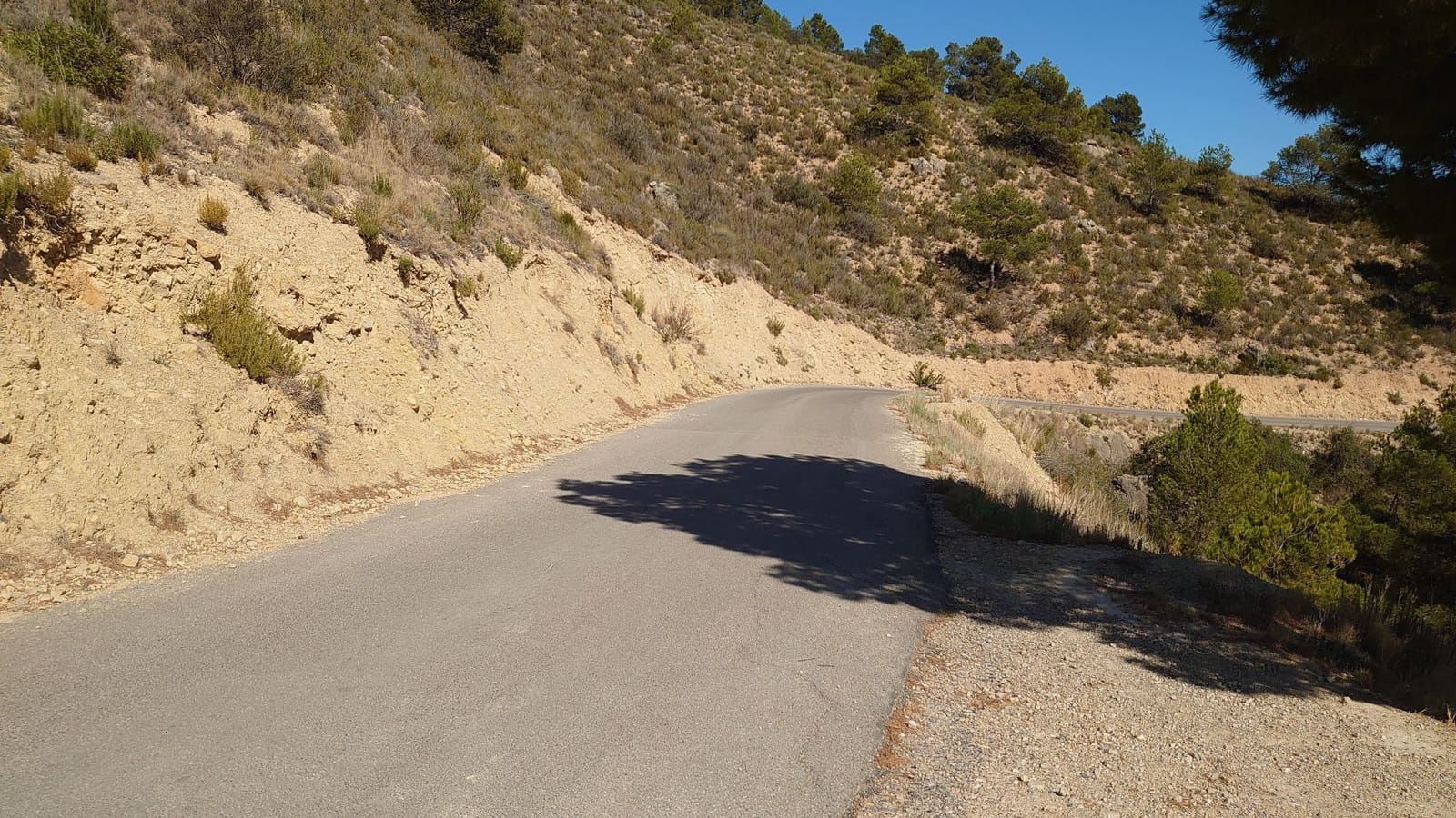 Grunde uden byggetilladelser til salg i Finestrat - € 79.500 (Ref: 4856889)