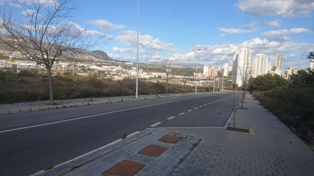 Ubebygd land til salgs i La Cala de Villajoyosa, La Villajoyosa / Vila Joiosa - € 2 500 000 (Ref: 5064915)