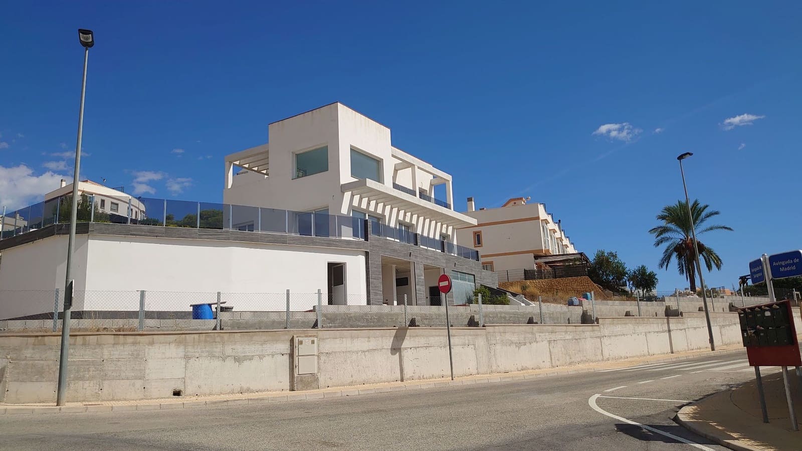 Chalet de 3 habitaciones en Finestrat en venta con garaje - 695.000 € (Ref: 6013607)