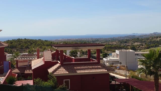 Chalet de 3 habitaciones en Balcón de Finestrat - Terra Marina, Finestrat en venta con garaje - 695.000 € (Ref: 6013607)