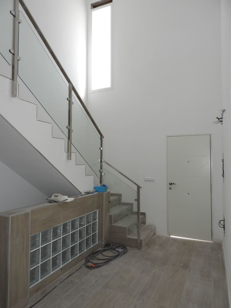 Chalet de 3 habitaciones en Finestrat en venta con garaje - 695.000 € (Ref: 6013607)