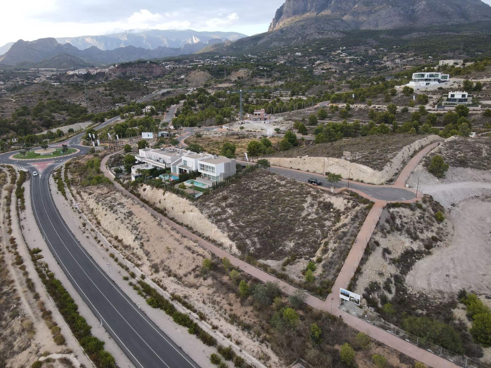 Grond te koop in Finestrat - € 600.000 (Ref: 6351377)