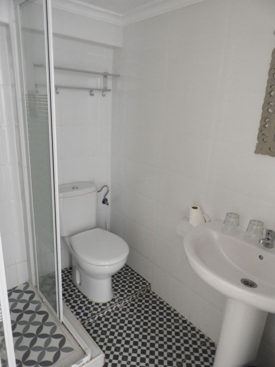 9 soveværelse Hotel til salg i Calpe / Calp med swimmingpool garage - € 850.000 (Ref: 6420317)