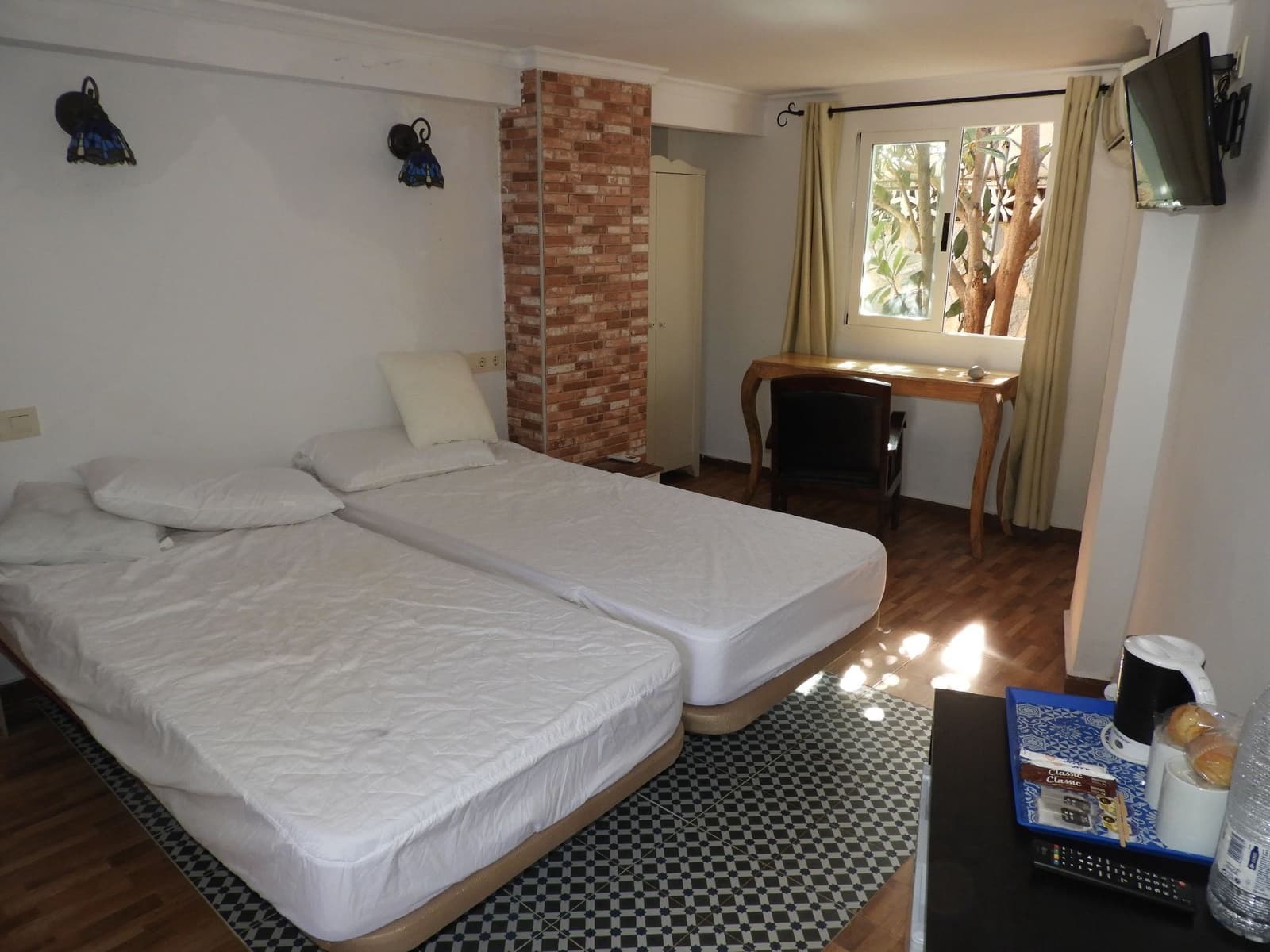 9 soveværelse Hotel til salg i Calpe / Calp med swimmingpool garage - € 850.000 (Ref: 6420317)