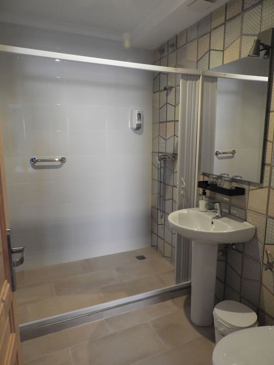 18 soveværelse Hotel til salg i Calpe / Calp - € 1.700.000 (Ref: 6533626)