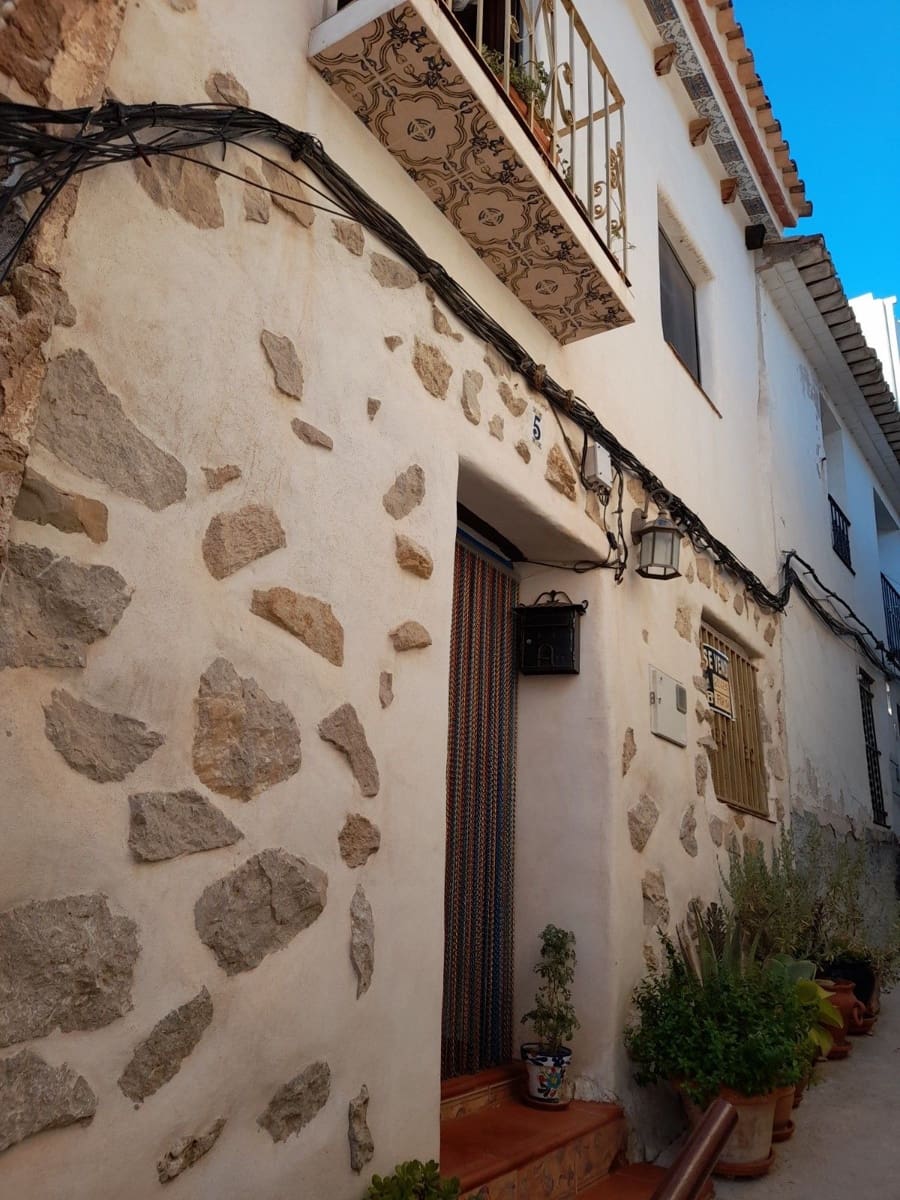 2 soveværelse Byhus til salg i Sella - € 147.000 (Ref: 7051963)