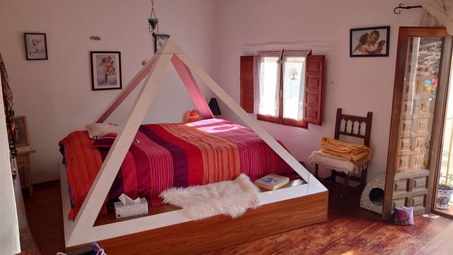 2 soveværelse Byhus til salg i Sella - € 147.000 (Ref: 7051963)