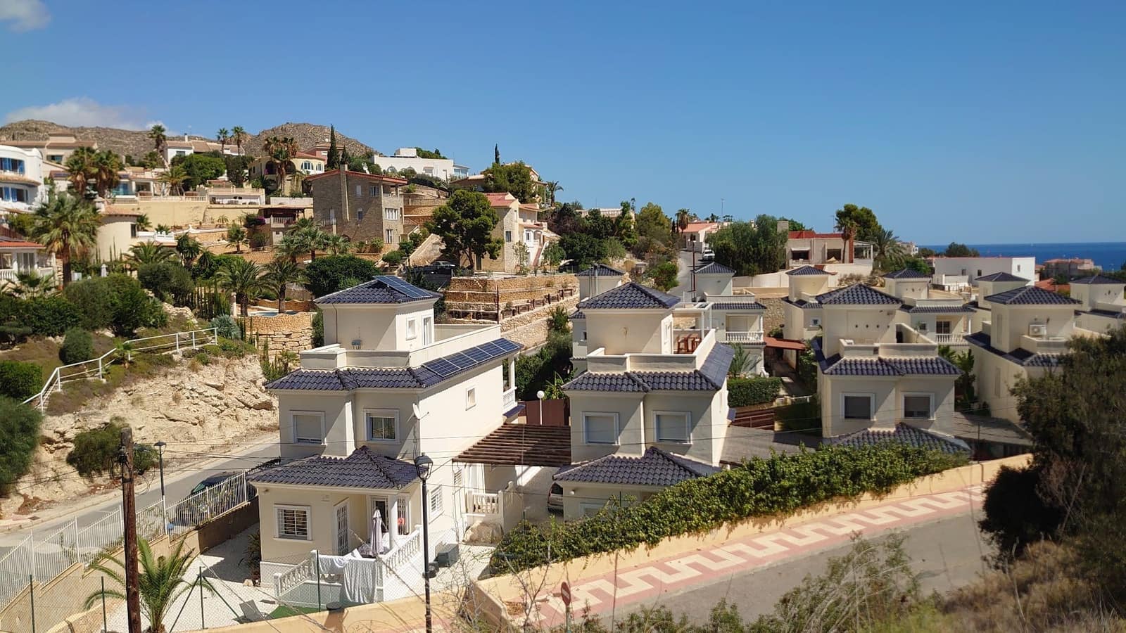 Grunde uden byggetilladelser til salg i El Campello - € 300.000 (Ref: 7350569)