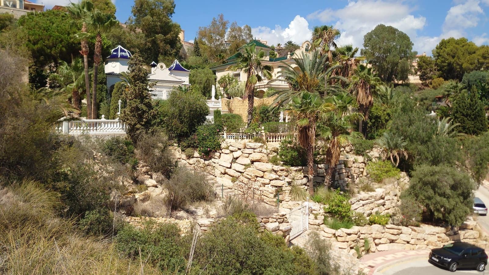 Grunde uden byggetilladelser til salg i El Campello - € 300.000 (Ref: 7350569)