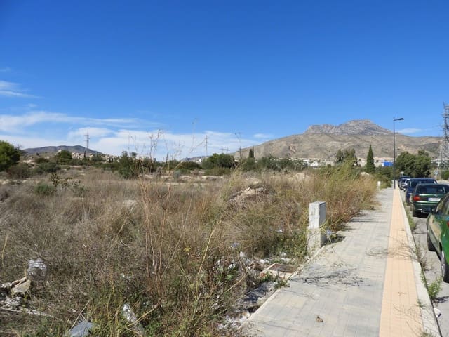 Grunde uden byggetilladelser til salg i Cala de Finestrat, Finestrat - € 2.592.000 (Ref: 7465243)