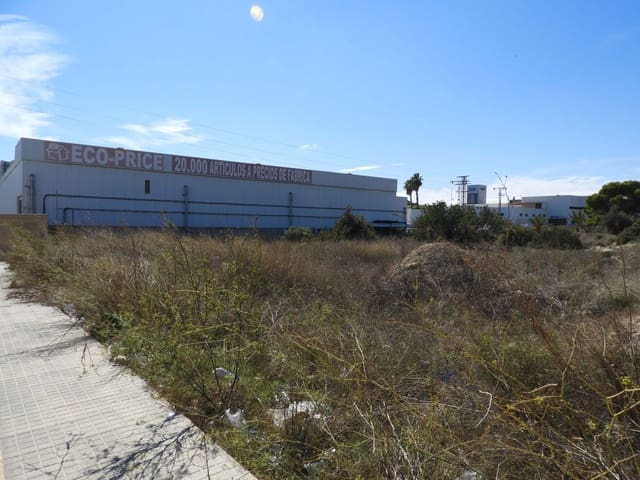 Grunde uden byggetilladelser til salg i Cala de Finestrat, Finestrat - € 2.592.000 (Ref: 7465243)