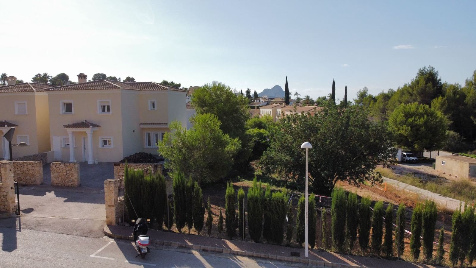 Ubebygd land til salgs i Calpe / Calp - € 237 000 (Ref: 7788461)