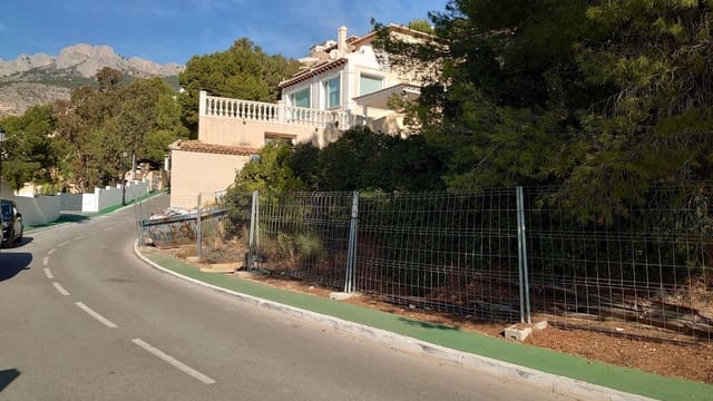 Undeveloped Land for sale in Altea - € 455,000 (Ref: 8067342)