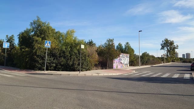 Grunde uden byggetilladelser til salg i Finestrat - € 1.850.000 (Ref: 8139908)