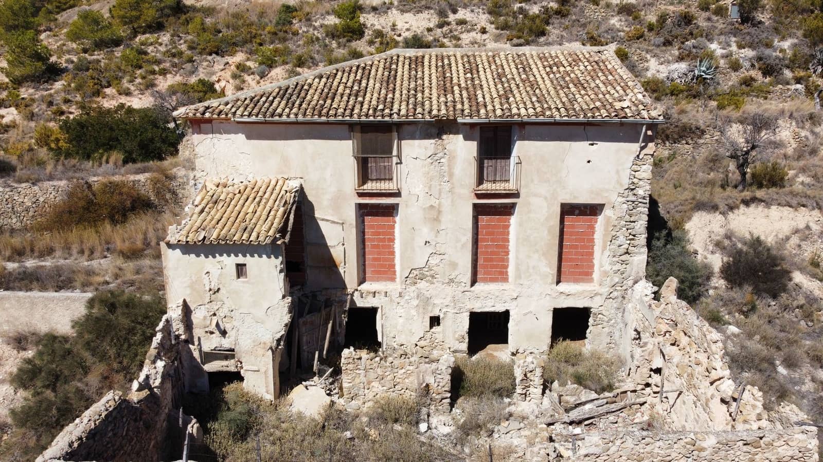 Finca/Country House for sale in Relleu - € 280,000 (Ref: 8190054)