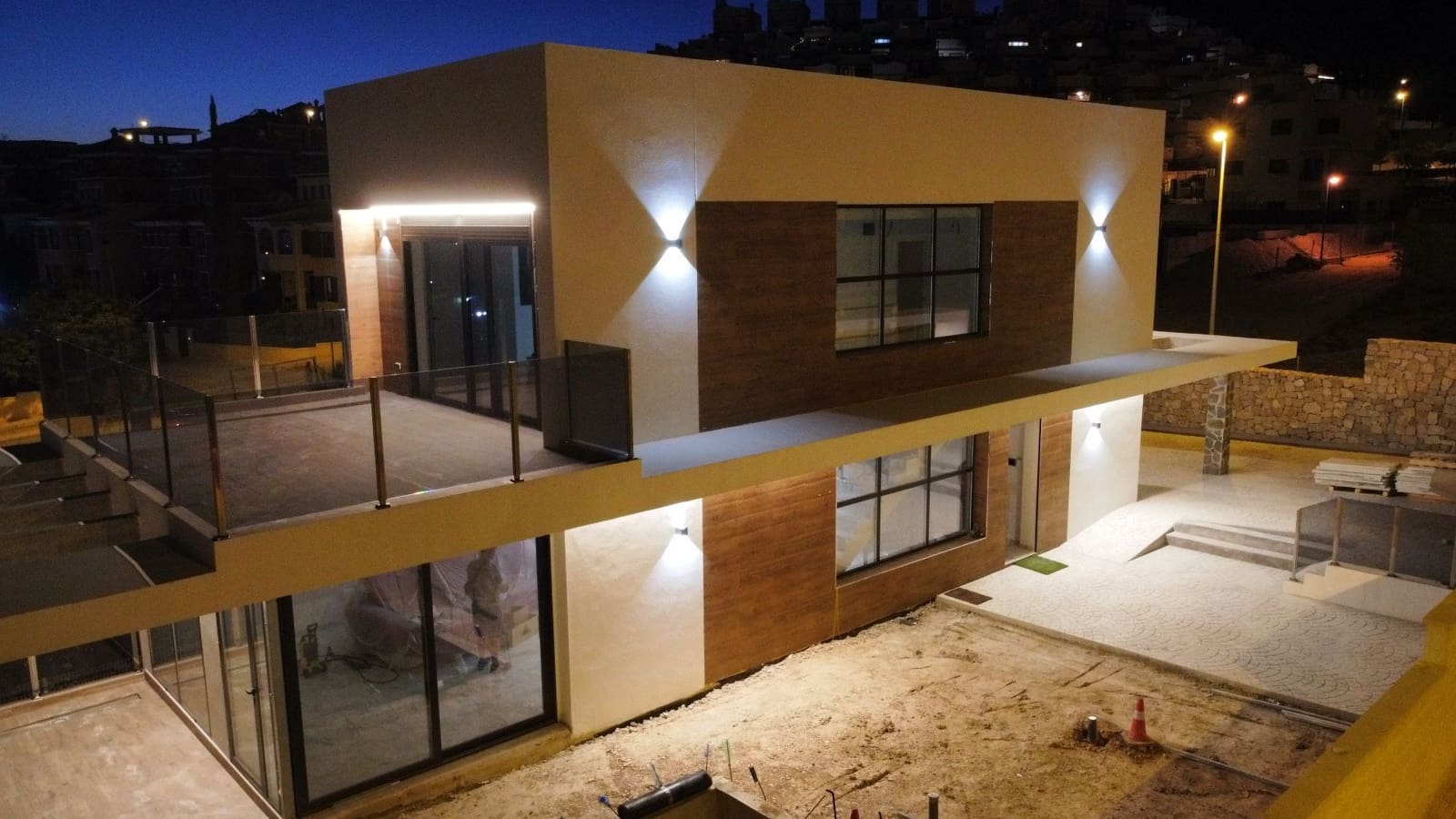 4 Zimmer Villa zu verkaufen in Finestrat mit Pool - 920.000 € (Ref: 8411252)