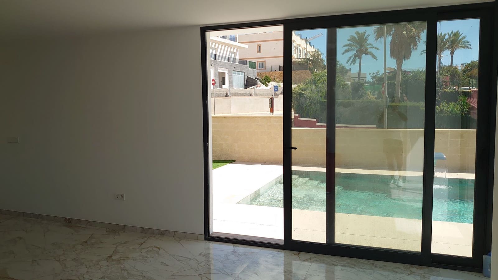 4 Zimmer Villa zu verkaufen in Finestrat mit Pool - 920.000 € (Ref: 8411252)