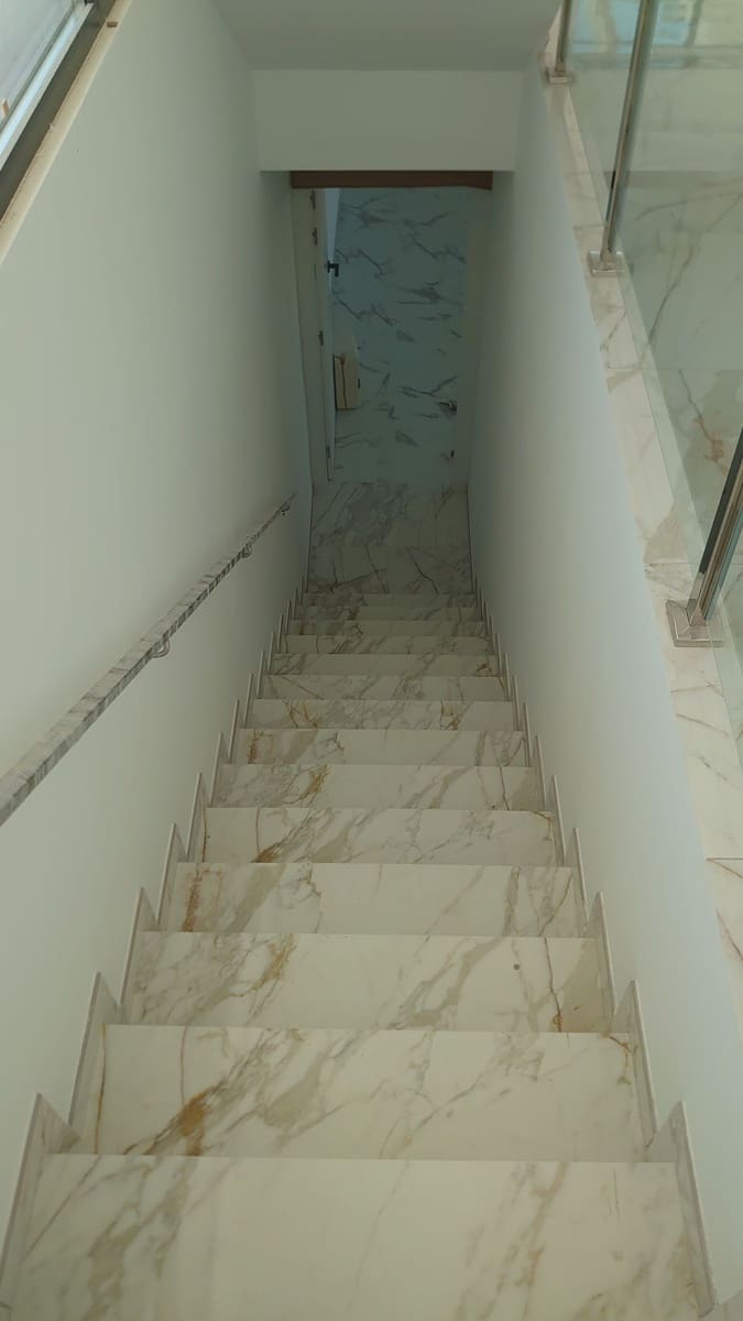 4 Zimmer Villa zu verkaufen in Finestrat mit Pool - 920.000 € (Ref: 8411252)