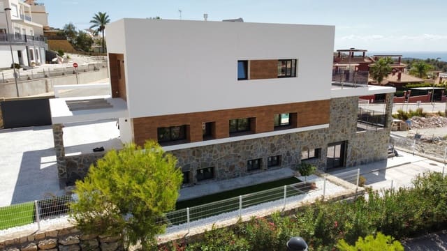 4 Zimmer Villa zu verkaufen in Balcón de Finestrat - Terra Marina, Finestrat mit Pool - 920.000 € (Ref: 8411252)