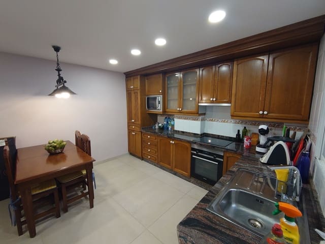 5 chambre Bungalow à vendre à San Vicente / Sant Vicent del Raspeig - 350 000 € (Ref: 8690974)