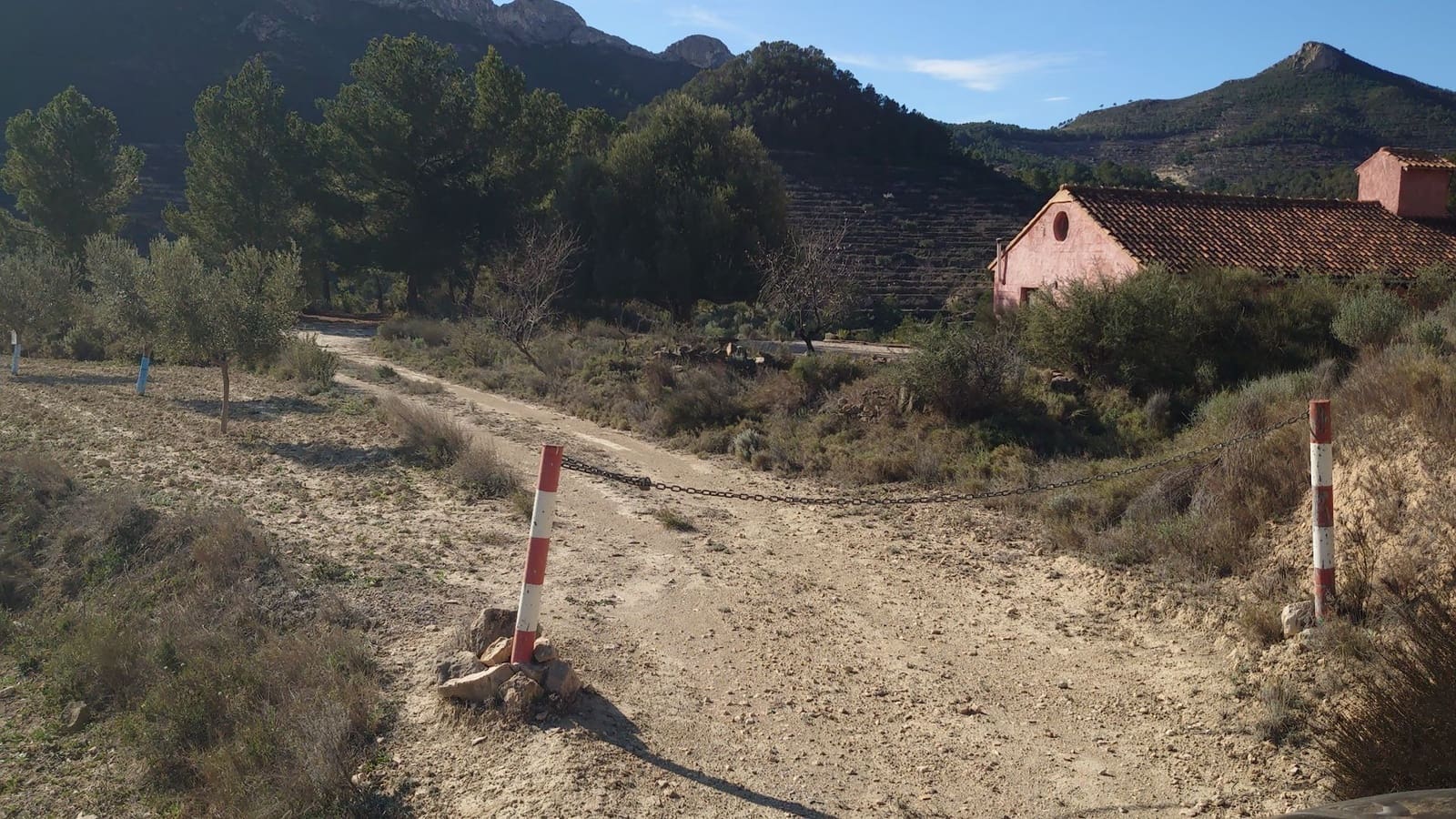 Mark till salu i Relleu - 53 000 € (Ref: 8773199)