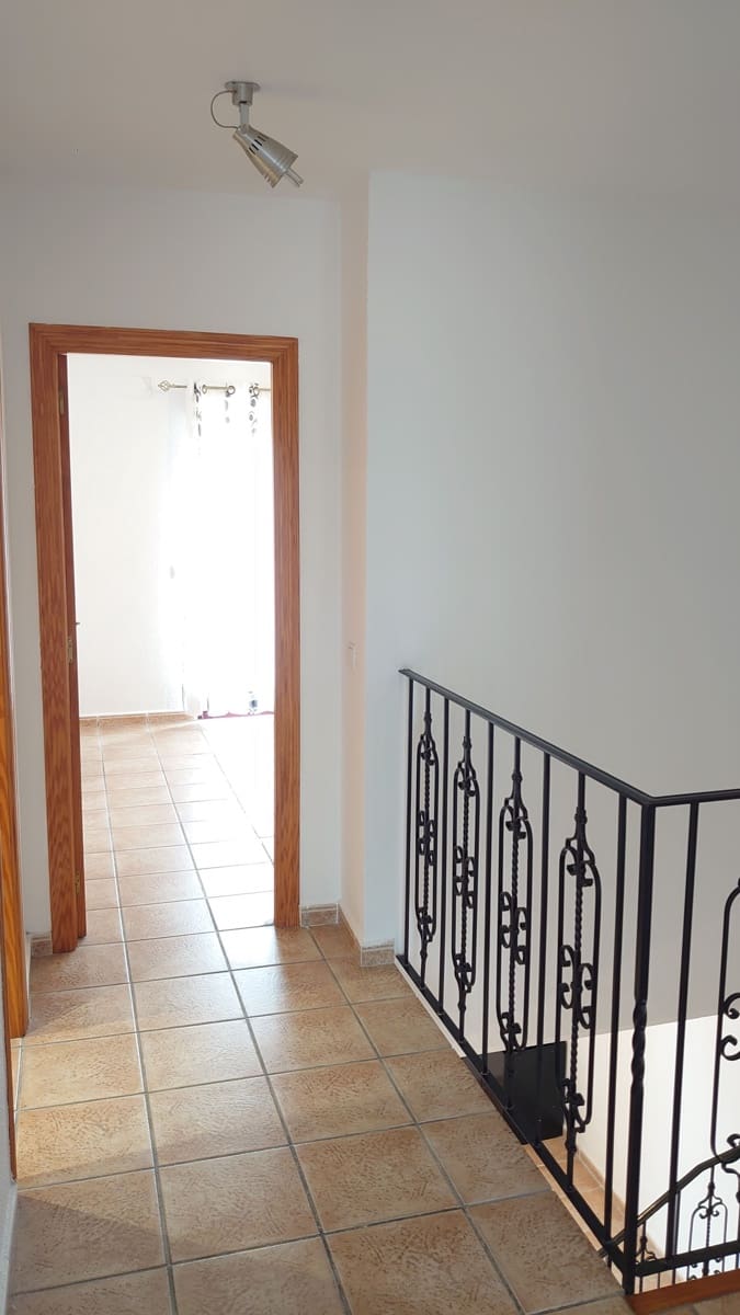 3 quarto Bungalow para venda em Finestrat - 245 000 € (Ref: 8892769)