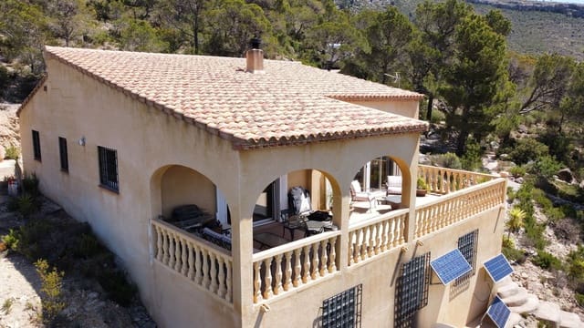 3 bedroom Finca/Country House for sale in Finestrat Pueblo, Finestrat - € 369,000 (Ref: 8969920)