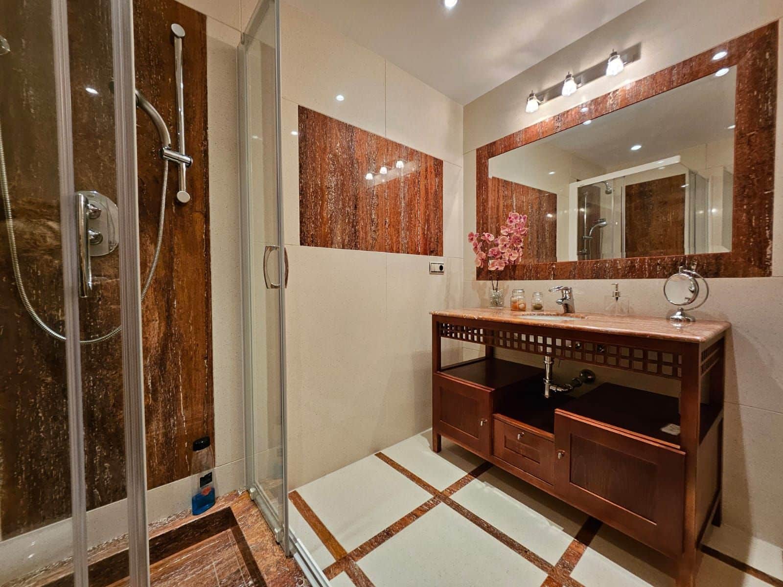 5 bedroom Townhouse for sale in Finestrat - € 398,000 (Ref: 9022893)