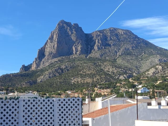 5 sovrum Hus till salu i Finestrat Pueblo, Finestrat - 398 000 € (Ref: 9022893)