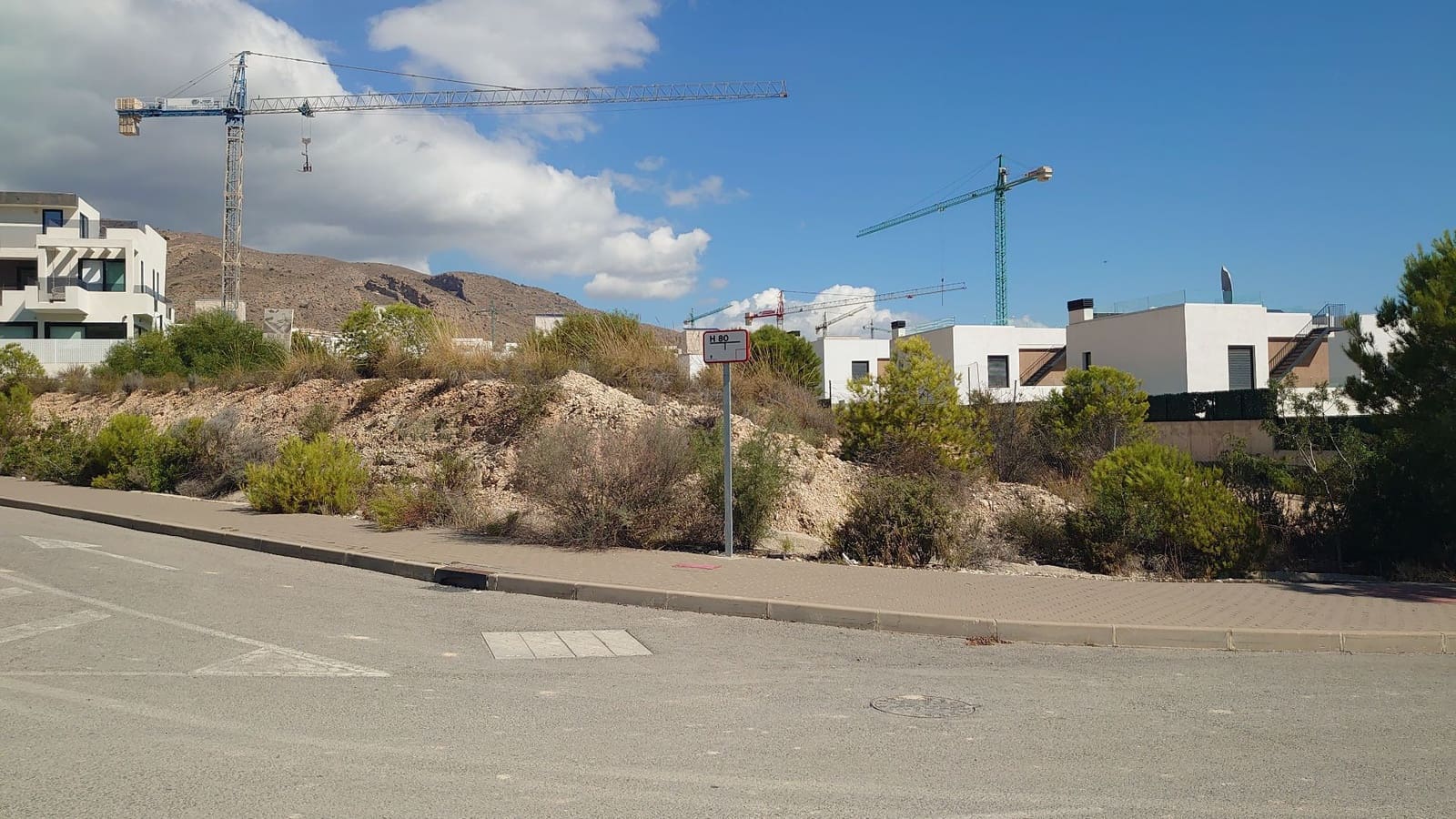 Terreno Não Urbanizado para venda em Finestrat - 370 000 € (Ref: 9330083)