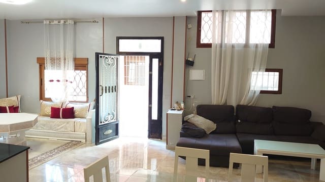 4 bedroom Townhouse for sale in Finestrat Pueblo, Finestrat - € 310,000 (Ref: 9366935)