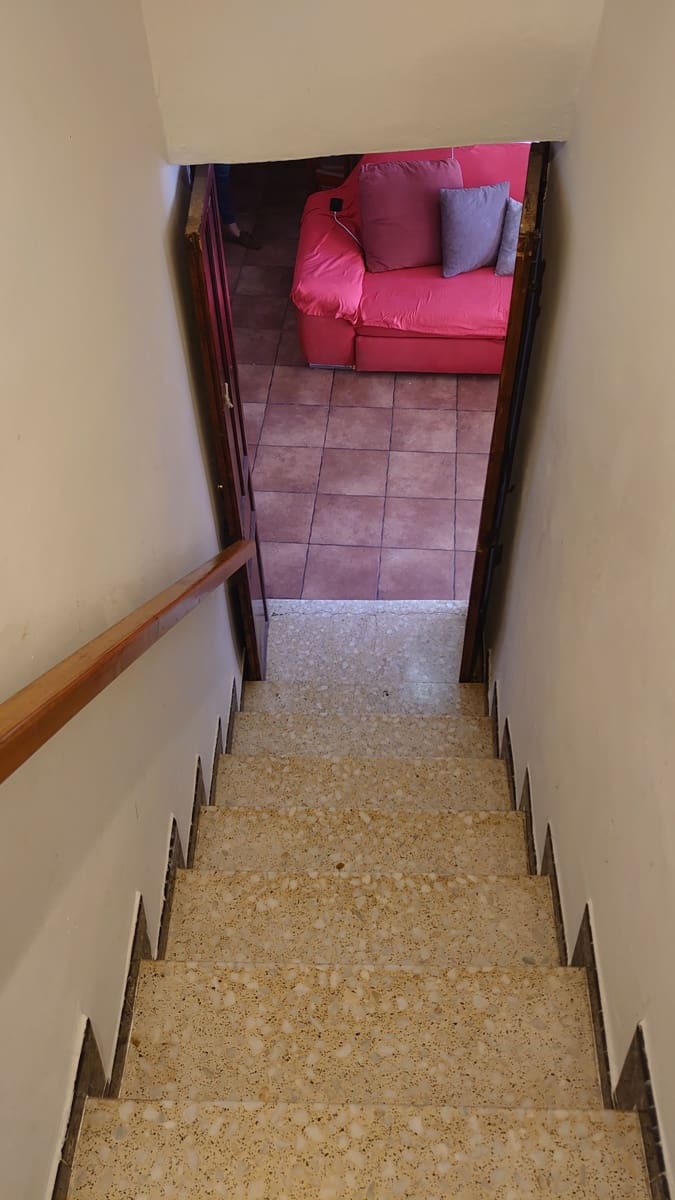 5 bedroom Townhouse for sale in Finestrat - € 250,000 (Ref: 9400357)