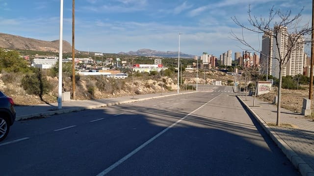 Grunde uden byggetilladelser til salg i La Cala de Villajoyosa, La Villajoyosa / Vila Joiosa - € 830.235 (Ref: 9485135)