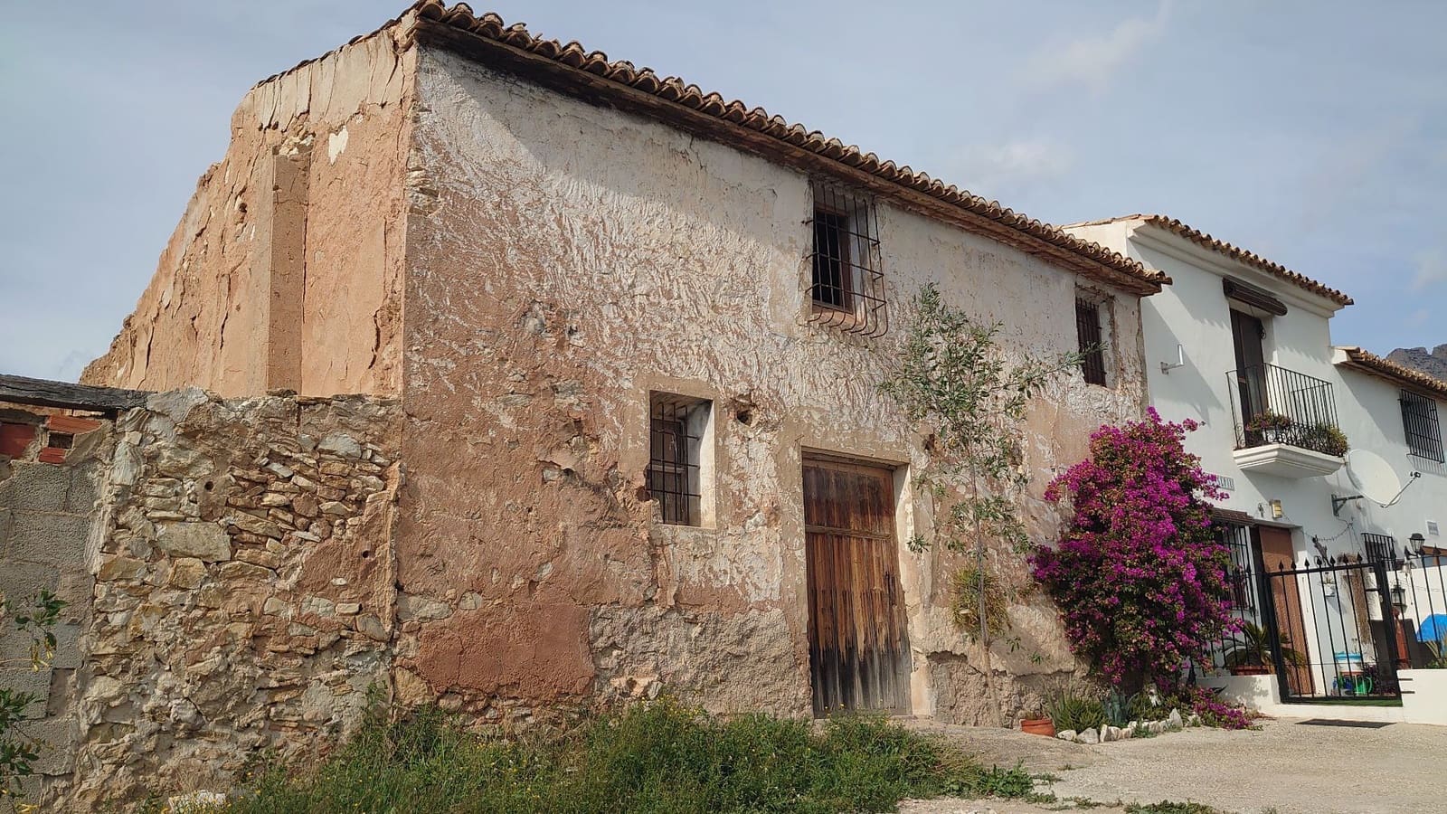 3 bedroom Finca/Country House for sale in Finestrat - € 290,000 (Ref: 9535497)
