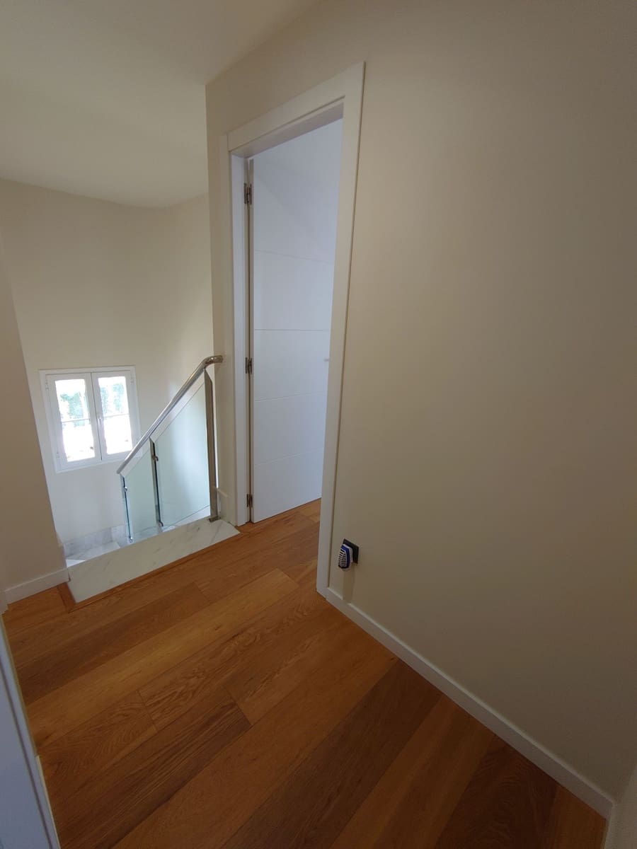 4 chambre Villa/Maison à vendre à Finestrat avec piscine garage - 810 000 € (Ref: 9669904)