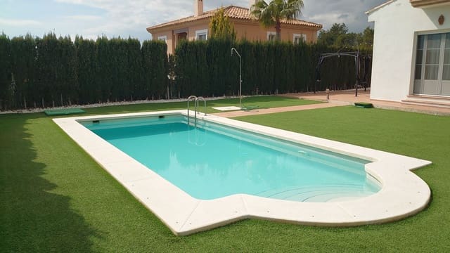 4 quarto Moradia para venda em Golf Bahía, Finestrat com piscina garagem - 810 000 € (Ref: 9669904)