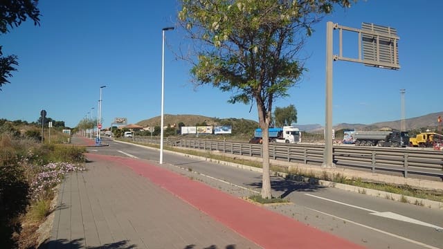 Ubebygd land til salgs i La Cala de Villajoyosa, La Villajoyosa / Vila Joiosa - € 1 060 000 (Ref: 9777633)