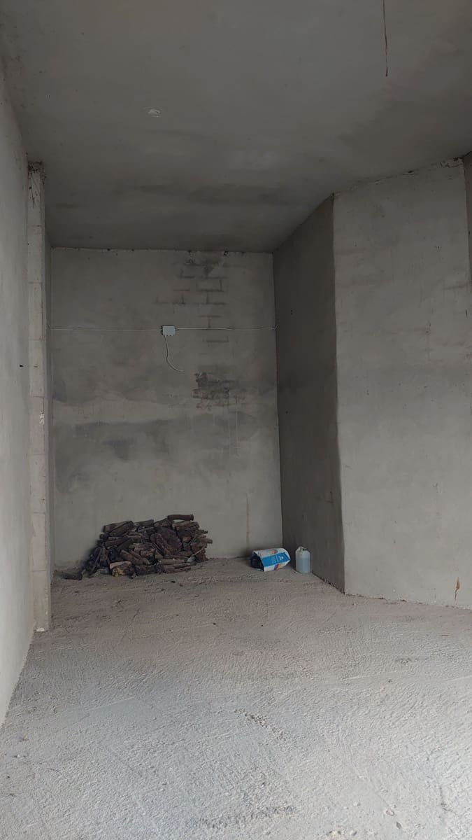 Comercial para arrendar em Finestrat - 600 € (Ref: 9780105)