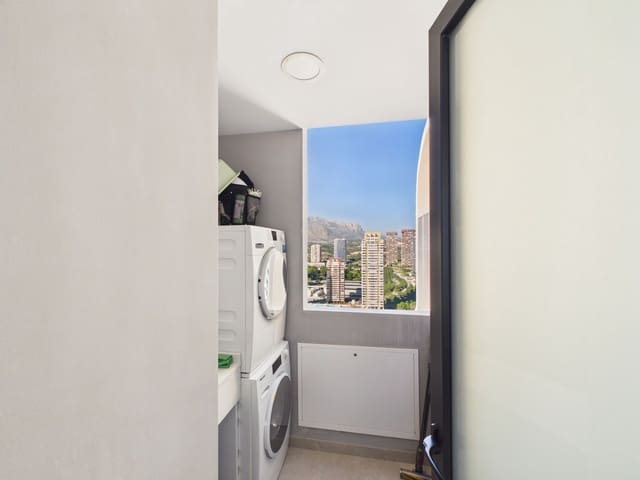2 quarto Apartamento para venda em Playa Poniente, Benidorm com piscina garagem - 1 439 000 € (Ref: 9891619)