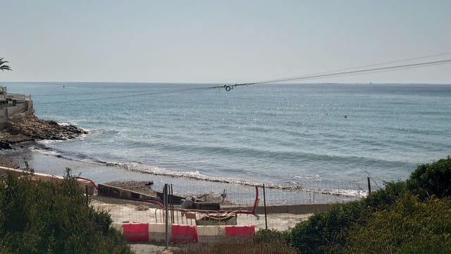 Grunde uden byggetilladelser til salg i Coveta Fuma, El Campello - € 800.000 (Ref: 9990182)