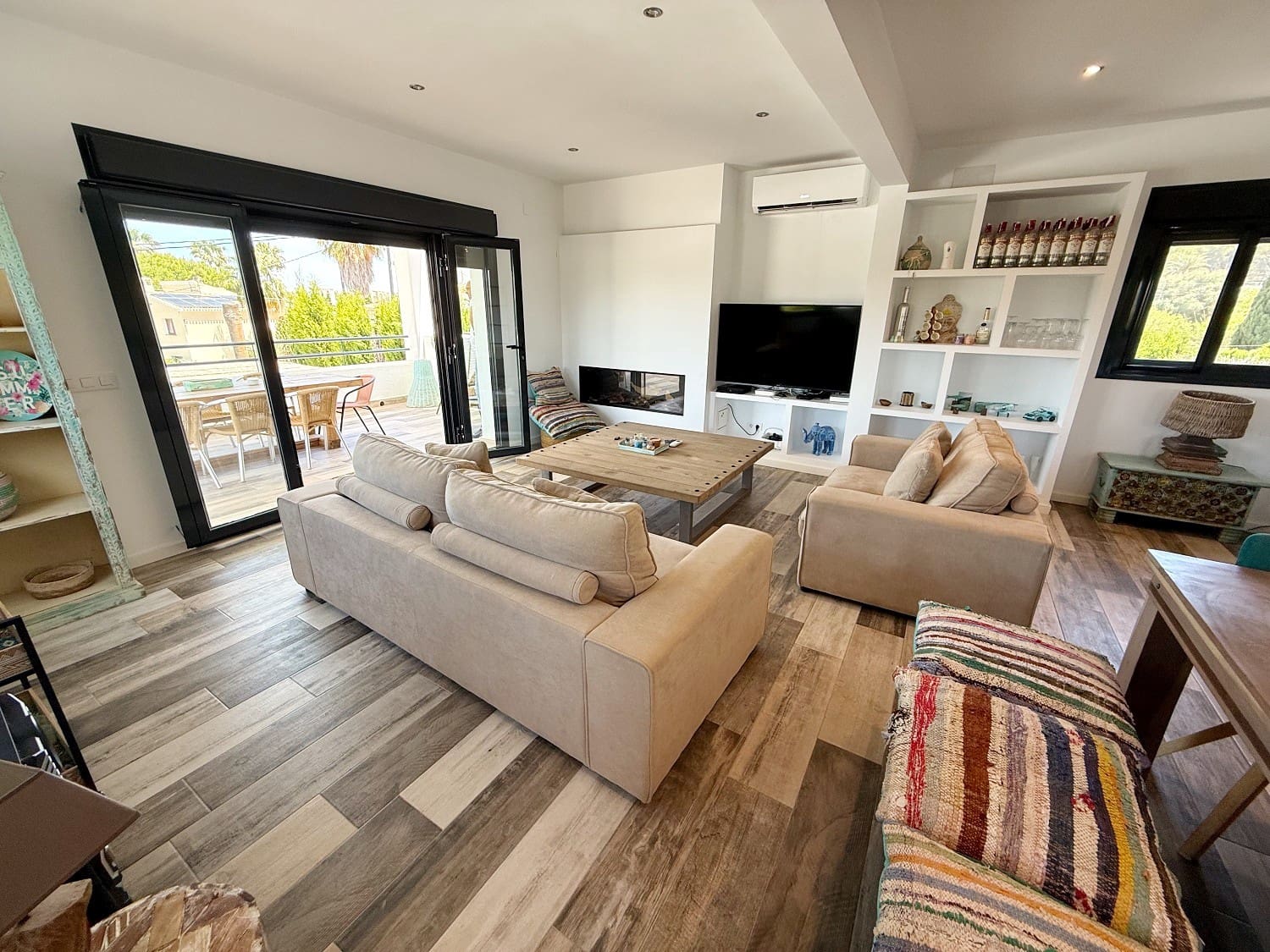 6 soveværelse Villa til salg i Javea / Xabia med swimmingpool garage - € 1.250.000 (Ref: 9882329)