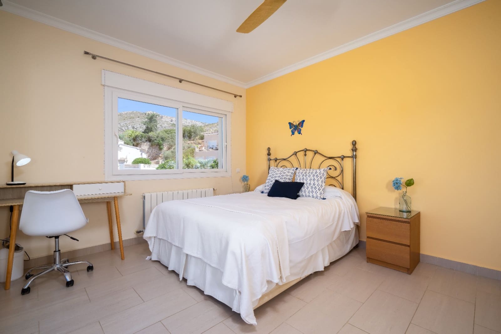 4 bedroom Villa for sale in Moraira with pool garage - € 949,000 (Ref: 9882330)
