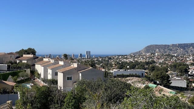 Chalet en Calpe / Calp en venta con piscina garaje - 450.000 € (Ref: 9882335)