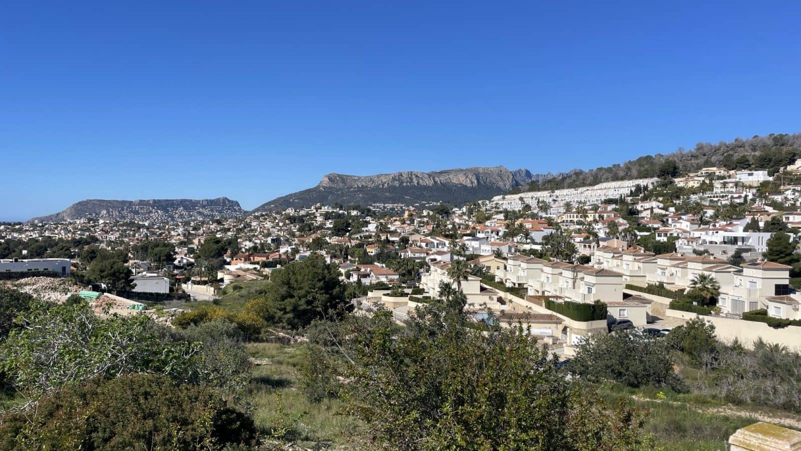 Chalet en Calpe / Calp en venta con piscina garaje - 450.000 € (Ref: 9882335)