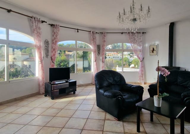 3 slaapkamer Villa te koop in Benissa met garage - € 549.000 (Ref: 9882336)