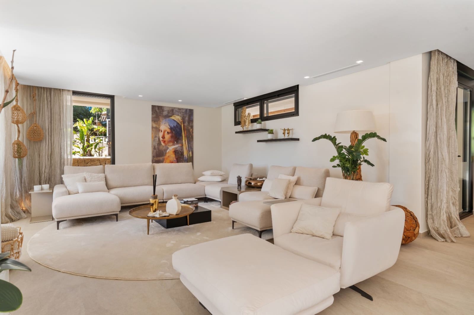 6 bedroom Villa for sale in Moraira with garage - € 3,995,000 (Ref: 9882338)