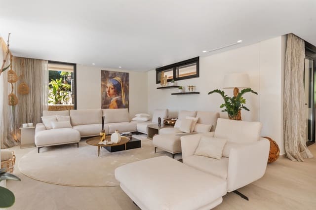Chalet de 6 habitaciones en Moraira, Teulada-Moraira en venta con garaje - 3.995.000 € (Ref: 9882338)