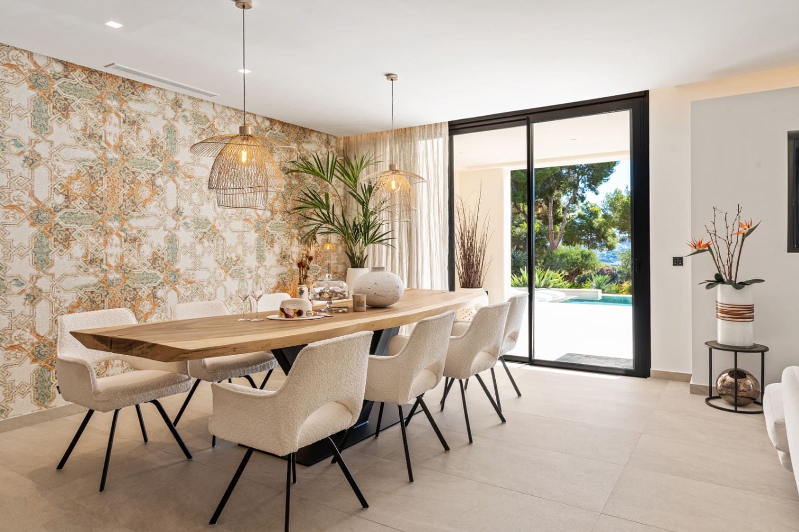 6 bedroom Villa for sale in Moraira with garage - € 3,995,000 (Ref: 9882338)